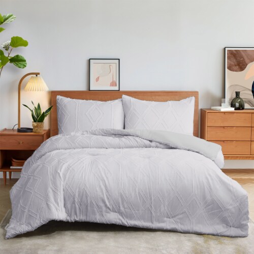 3 Piece Geometric Clipped Comforter Set Perspective: front