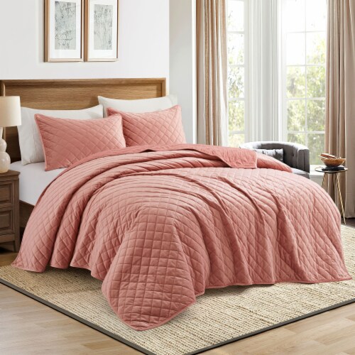 Luxurious Reversible Velvet Coverlet Set with Shams, Pink Full/Queen size,  Full/Queen size - Foods Co.