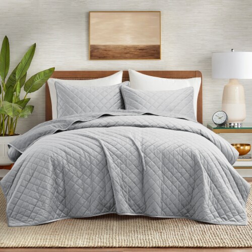 Luxurious Reversible Velvet Coverlet Set with Shams, Grey Full/Queen size,  Full/Queen size - Foods Co.