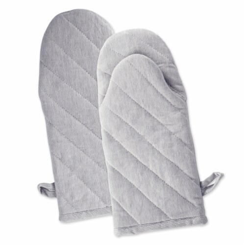 Design Imports CAMZ37722 Gray Solid Chambray Oven Mitt - Set of 2 Perspective: front