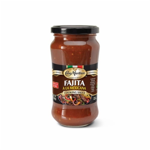 Casa Martinez Fajita Cooking Sauce Perspective: front