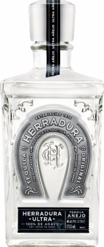 Tequila Herradura Ultra Anejo Perspective: front