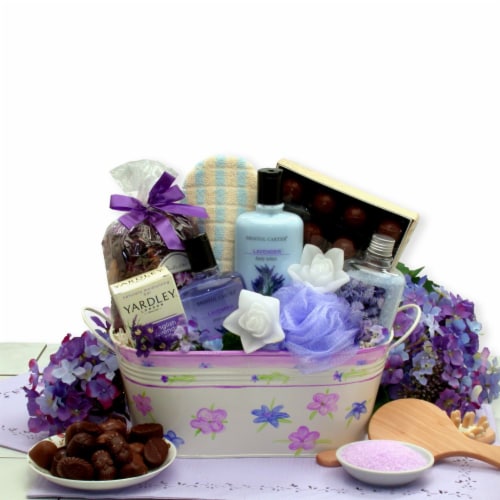 Women's gift hot sale basket ideas