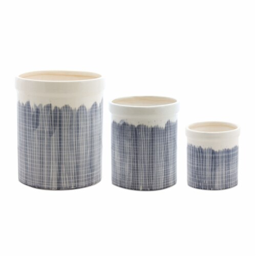 Crock (Set of 3) 5 H, 7.25 H, 9.25 H Terra Cotta Perspective: front