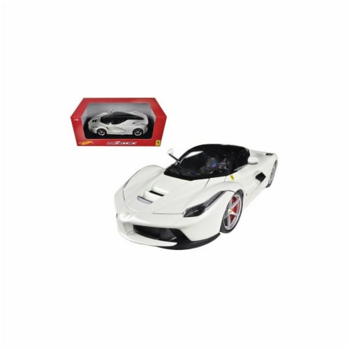 Hot wheels BLY54 Ferrari Laferrari F70 Hybrid White 1-18 Diecast Car Model Perspective: front