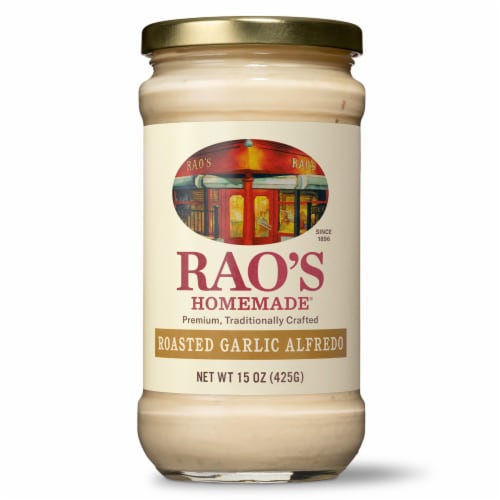 Rao's Homemade® Roasted Garlic Alfredo Sauce Perspective: front