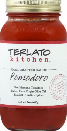 Terlato Kitchen™ Pomodoro Handcrafted Pasta Sauce Perspective: front