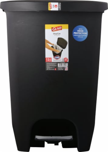 Rubbermaid 13 Gal Step-On Trash Can - Black