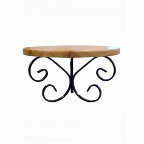 Fleur de Lis Stand Perspective: front