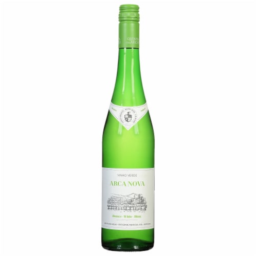 Vinho Verde Arca Nova White Wine Perspective: front