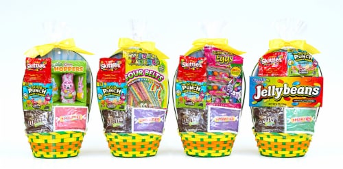 Wondertreats Small Candy Basket with Assorted Candies Perspective: front