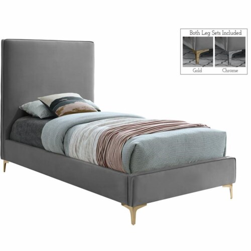 Meridian Furniture Geri Velvet Twin Bed Meridian Furniture Geri Velvet Twin Bed