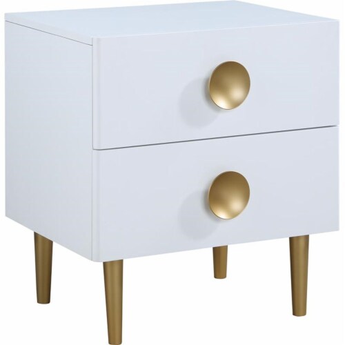 Meridian Furniture Zayne Nightstand Meridian Furniture Zayne Nightstand