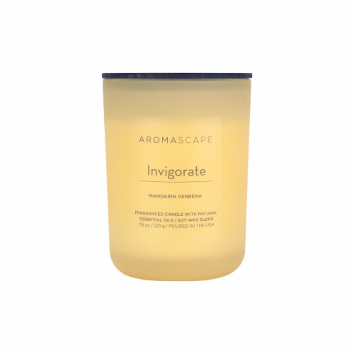 Chesapeake Bay Candle Invigorate Candle Perspective: front