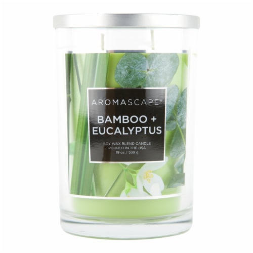 Chesapeake Bay Bamboo Eucalyptus Candle Perspective: front