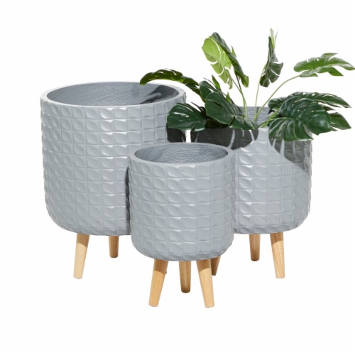 Juniper + Iris Contemporary MgO Planters - Grey Perspective: front