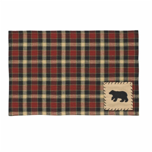 Park Designs Concord Black Bear Placemat Set - Red Perspective: front