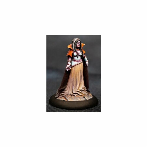 Reaper Miniatures REM07010 Dungeon Dwellers Adrasteia Winterthorn, Vampiress Miniatures Perspective: front