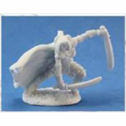Reaper Miniatures 77022 Bones - Michelle- Human Ranger Perspective: front