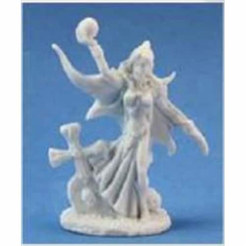 Reaper Miniatures 77027 Bones - Naomi- Female Vampire Perspective: front