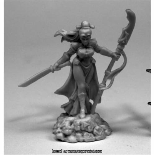 Reaper Miniatures REM77440 25mm Scale Masumi, Demon Hunter - Bob Ridolfi Perspective: front