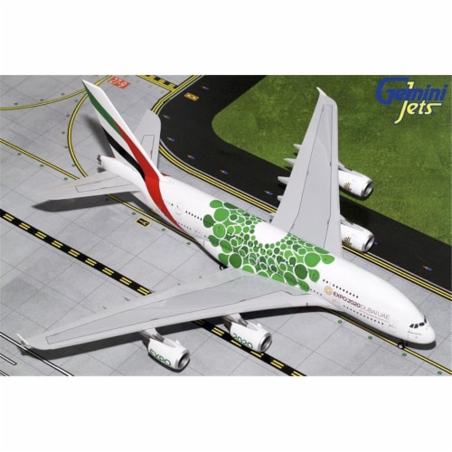 Gemini200 G2UAE774 Emirates Airbus A380 Scale 1 by 200 Green Expo