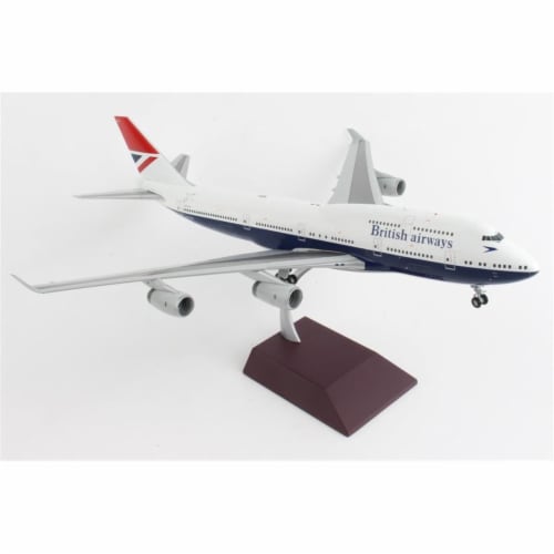 Gemini200 G2BAW841 British 747-400 1-200 Negus Reg No. G-Civb Aircraft Perspective: front