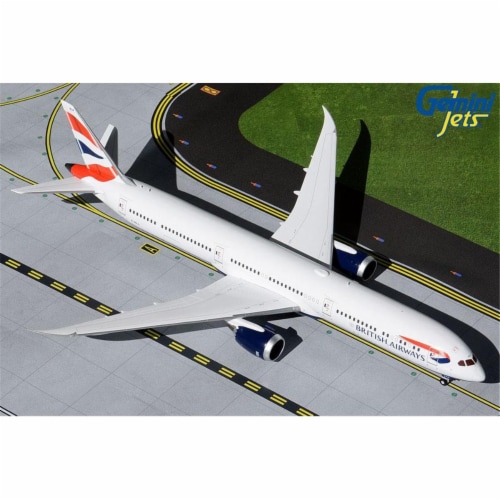 Gemini200 G2BAW904 1 by 200 Scale British Airways Boeing 787-10 Dreamliner G-ZBLA Die-Cast Me Perspective: front