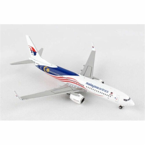 Gemini Jets GJ1681 1 isto 400 Malaysia 737-800W Negaraku Model Airplane Perspective: front