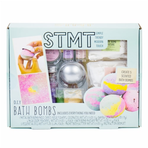 STMT D.I.Y. Bath Bombs Kit Perspective: front