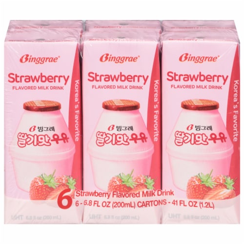 Binggrae® Strawberry Flavored Milk Drink Multipack Perspective: front