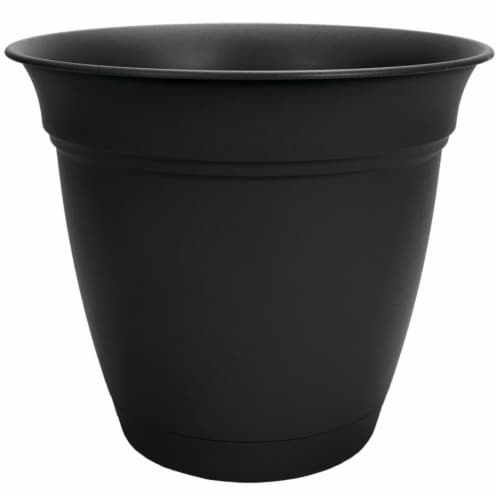 The HC Companies Eclipse Pot With Attached Saucer - Black Perspective: front