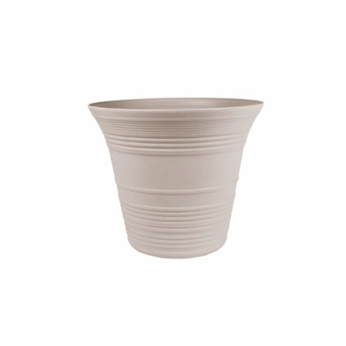 The HC Companies Cottage Stone Sedona Planter Perspective: front