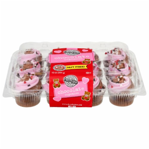 Two-Bite Chocolate Cupcakes Perspective: front