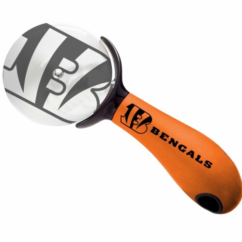 Sports Vault NFL Cincinnati Bengals Pizza Cutter Perspective: front