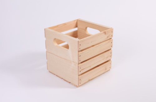 Pine Cube Crate Perspective: front