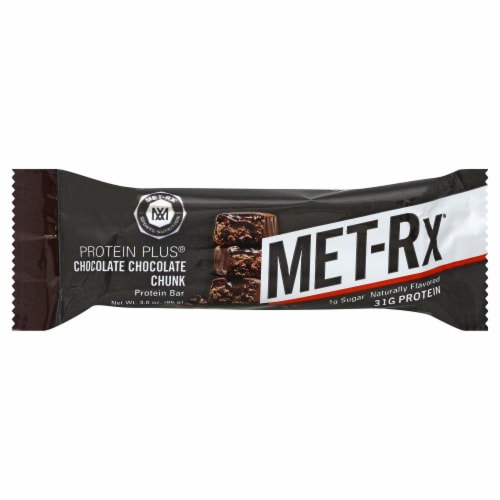 MET-Rx Protein Plus Chocolate Chocolate Chunk Protein Bar Perspective: front