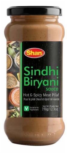 Shan Sindhi Biryani Cooking Sauce Perspective: front
