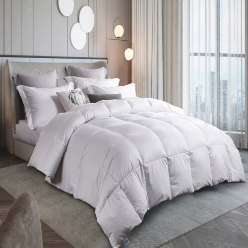 Martha Stewart 300 Thread Count White Down Comforter - King Perspective: front