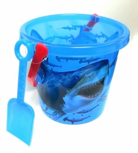 Strand Shark Sand Bucket Set Perspective: front