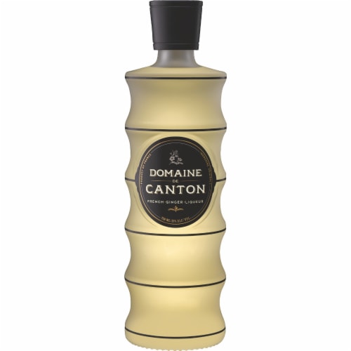 Domaine De Canton Ginger With Vsop Cognac Brandy Liqueur Perspective: front