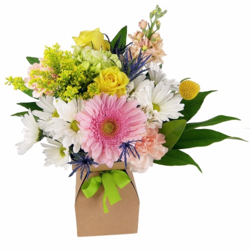 Bloom Couturn Floral Arrangement Perspective: front
