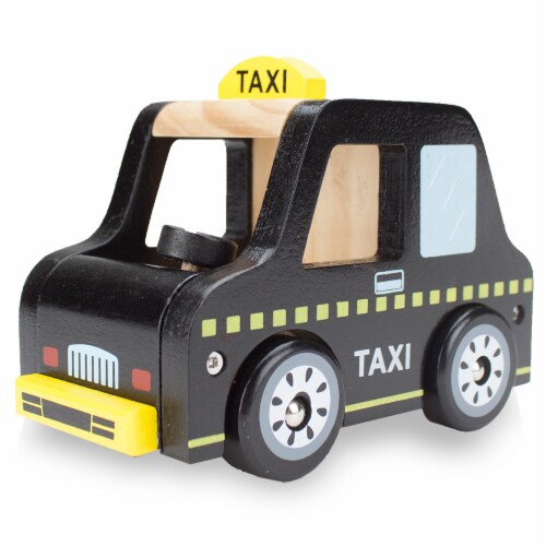 Wooden Wheels Taxi Cab Perspective: front