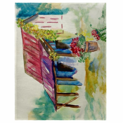 Betsy Drake PM054 14 x 18 in. Barn & Geraniums Place Mat - Set of 4 Perspective: front