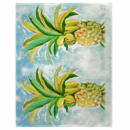 Betsy Drake PM400 14 x 18 in. Pineapple Place Mat - Set of 4 Perspective: front