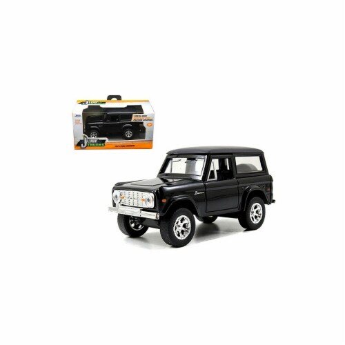 Jada 97050 1973 Ford Bronco Black 1-32 Diecast Model Car Perspective: front