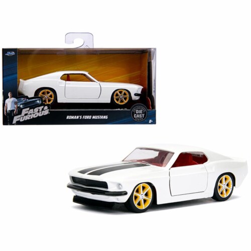 Jada 99517 Romans Ford Mustang White with Red Interior Fast Jada 99517 Romans Ford Mustang White with Red Interior Fast