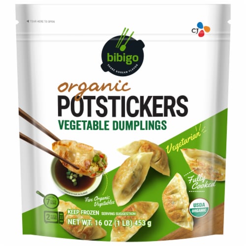 CJ Bibigo Organic Vegetable Dumplings Potstickers Perspective: front