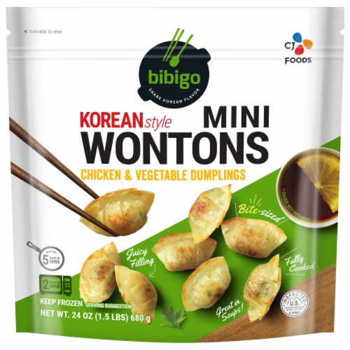 CJ Bibigo Korean Style Chicken & Vegetable Mini Wontons Perspective: front