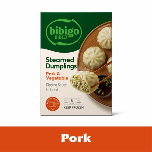 Bibigo Pork & Vegetable Steamed Dumplings Perspective: front